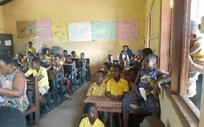 UK children connecting with Ghana schools through greeting cards