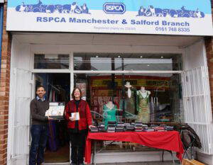 7-wraptious-rspca-3