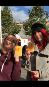 red-haired-girl-with-robots